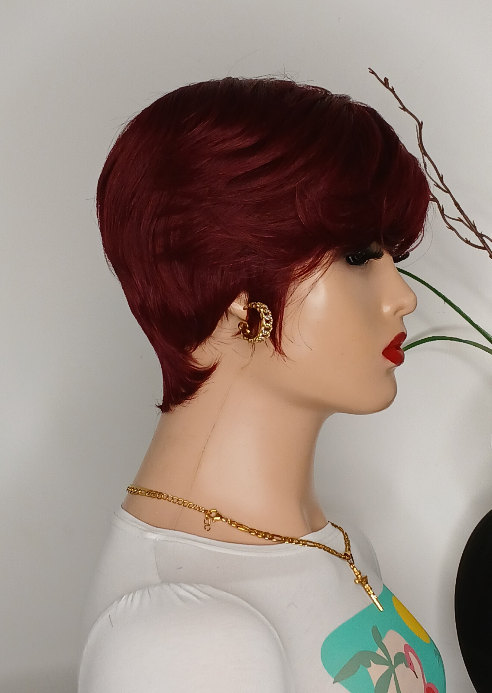 Perruque coupe courte ,couleur comme sur la photo