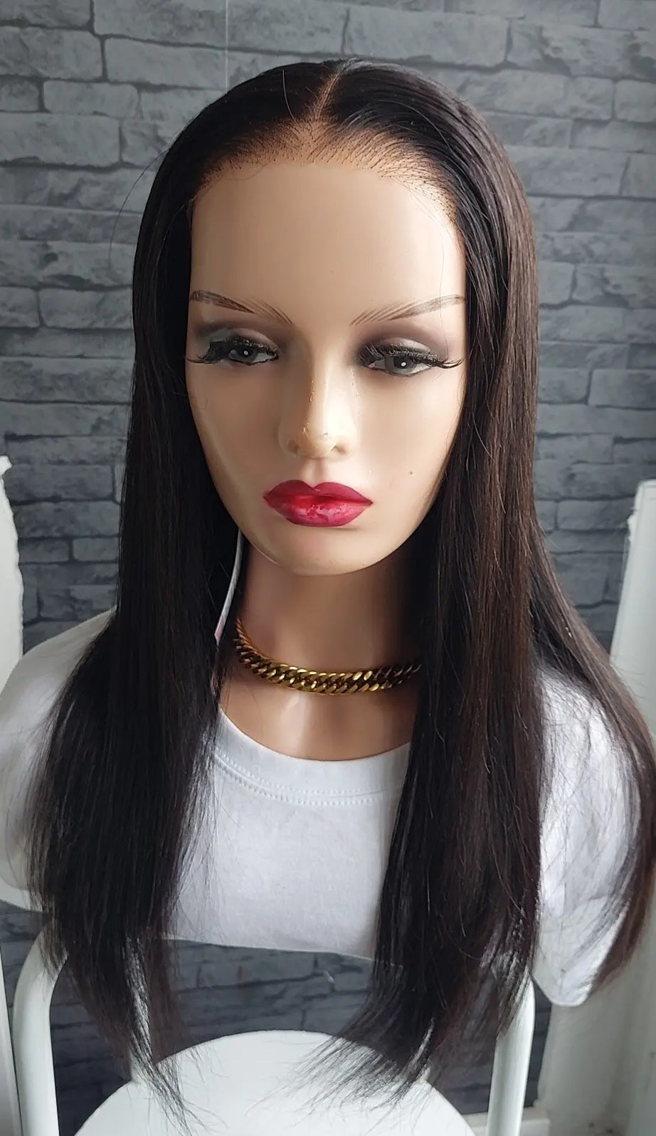Perruque lisse cheveux humain 18 pouces couleur noire