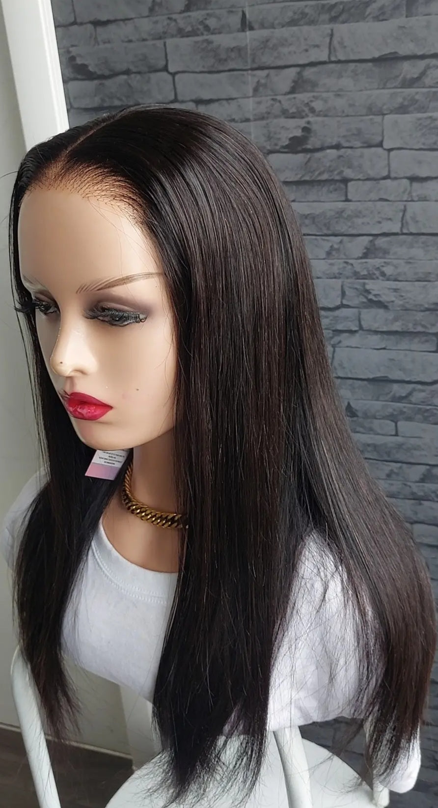 Perruque lisse cheveux humain 18 pouces couleur noire