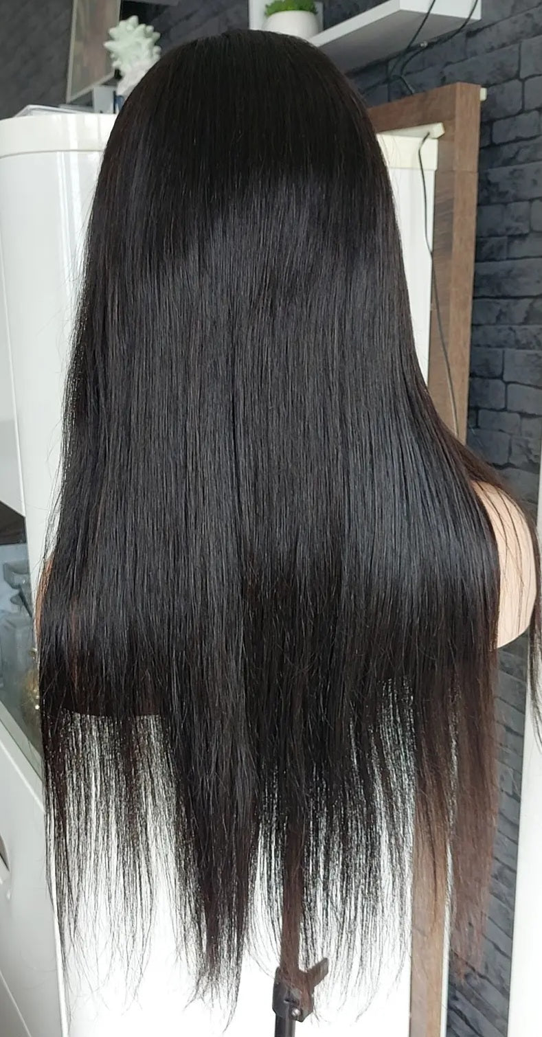 Perruque lisse cheveux humain 22 pouces couleur noire