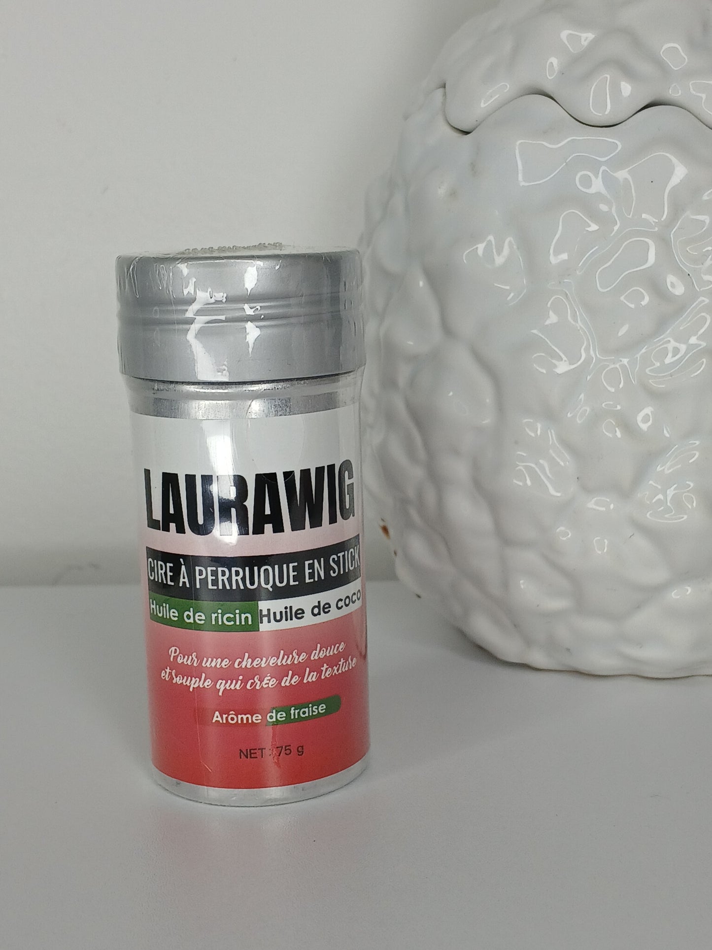 Cire senteur fraise pour coiffer vos perruque