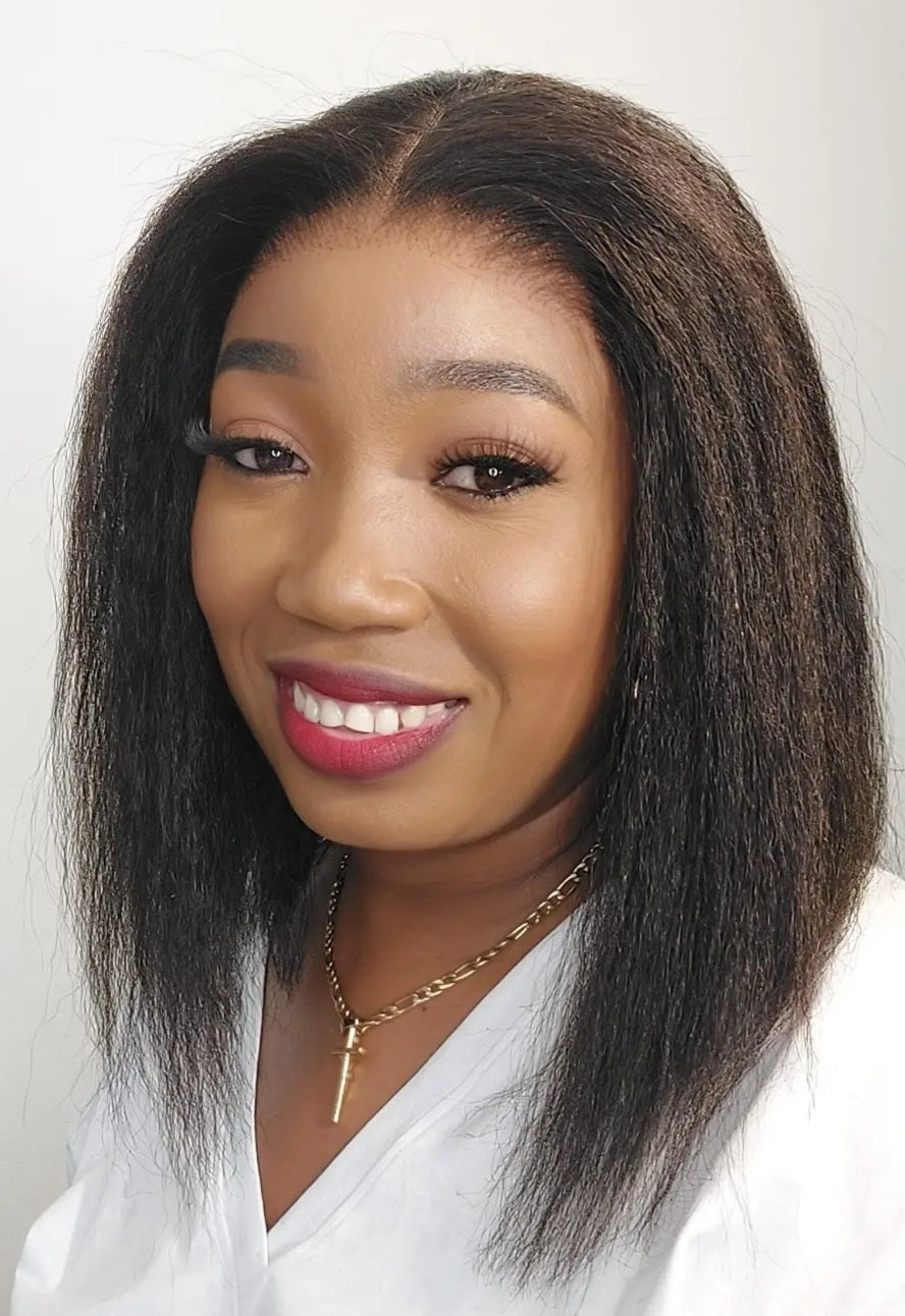 Perruque sans colle yaki  avec les pointes cheveux humain 12 pouces HD closure 6x4 couleur noire