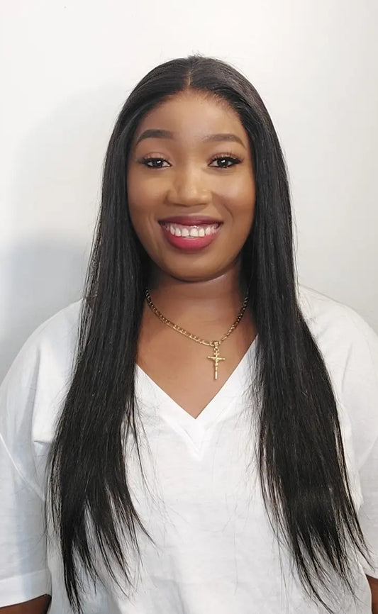 Perruque lisse  cheveux humain  20 pouces couleur noire