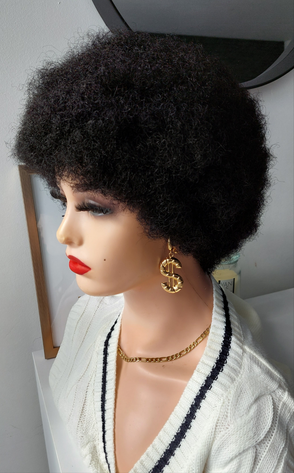 Perruque afro courte  ,couleur noire